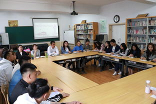 文化艺术管理学院学生党支部开展“爱祖国 担大任 做新人”暨“对照标准，争做先进”主题党日活动与文化艺术交流活动